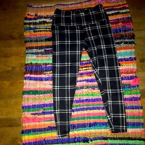 black and white leggings for women